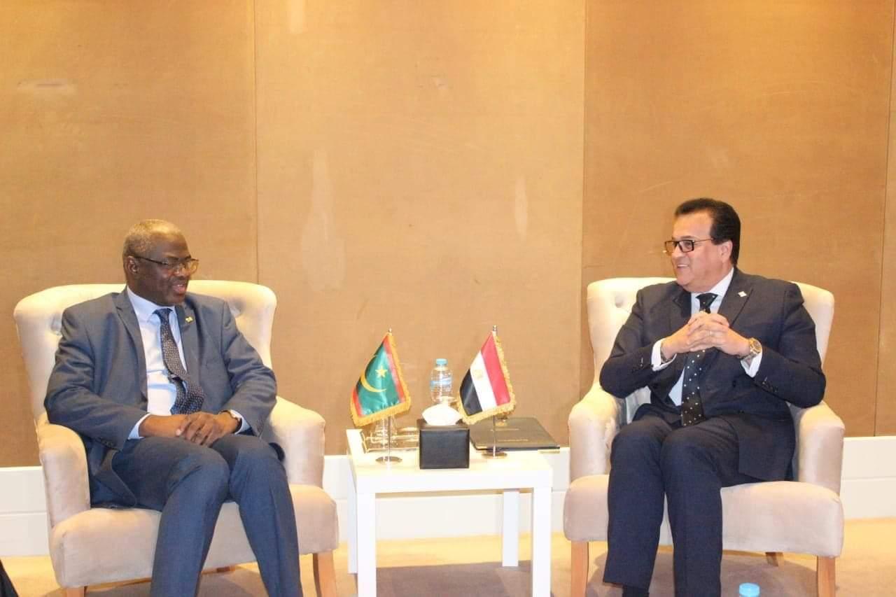   وزير التعليم العالي يستقبل نظيره الموريتانى لبحث أوجه التعاون المشترك بين البلدين