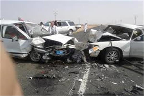   بالاسماء.. مصرع 6 مواطنين في حادث تصادم بصحراوي المنيا