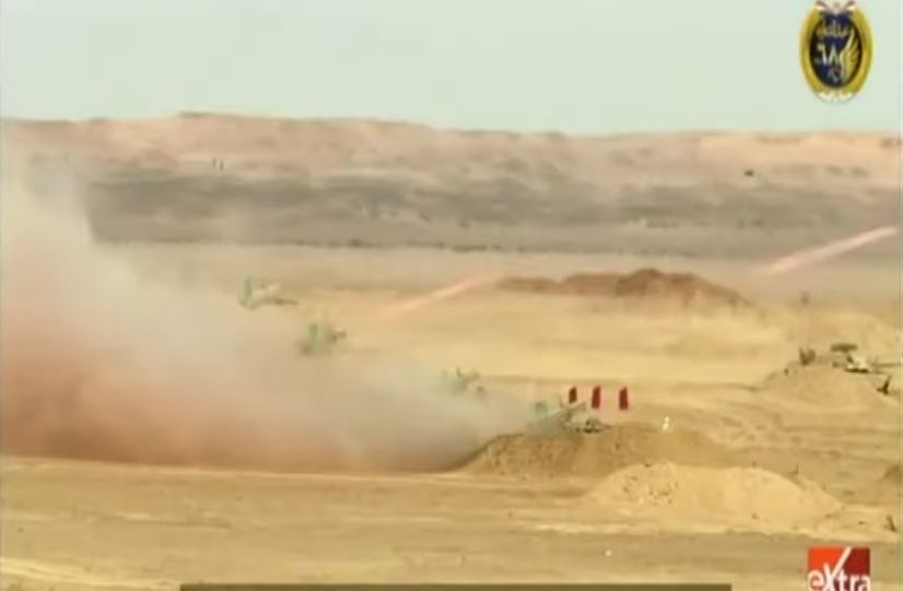   الرئيس السيسى يشاهد فيلما تسجيليا عن قاعدة برنيس العسكرية| فيديو