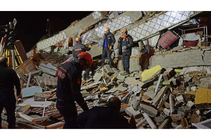   ارتفاع حصيلة ضحايا زلزال تركيا المدمر إلى 39 قتيلا