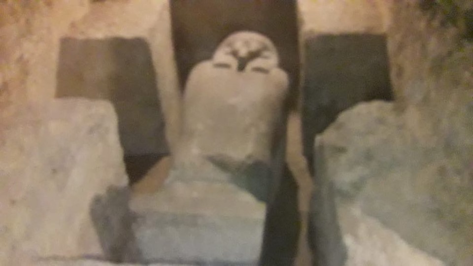   بالصور|| تعرف على الكنز الأثري بمنطقة «الغريفة» بالمنيا .. 16 مقبرة و 10 الاف تمثال اشابتي