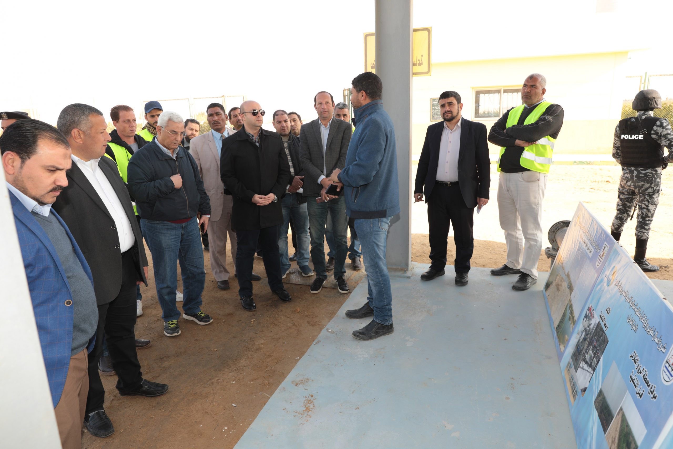   محافظ بني سويف يتابع الموقف التنفيذي للحل الدائم  لمنظومة الصرف بمنطقة بياض العرب الصناعية