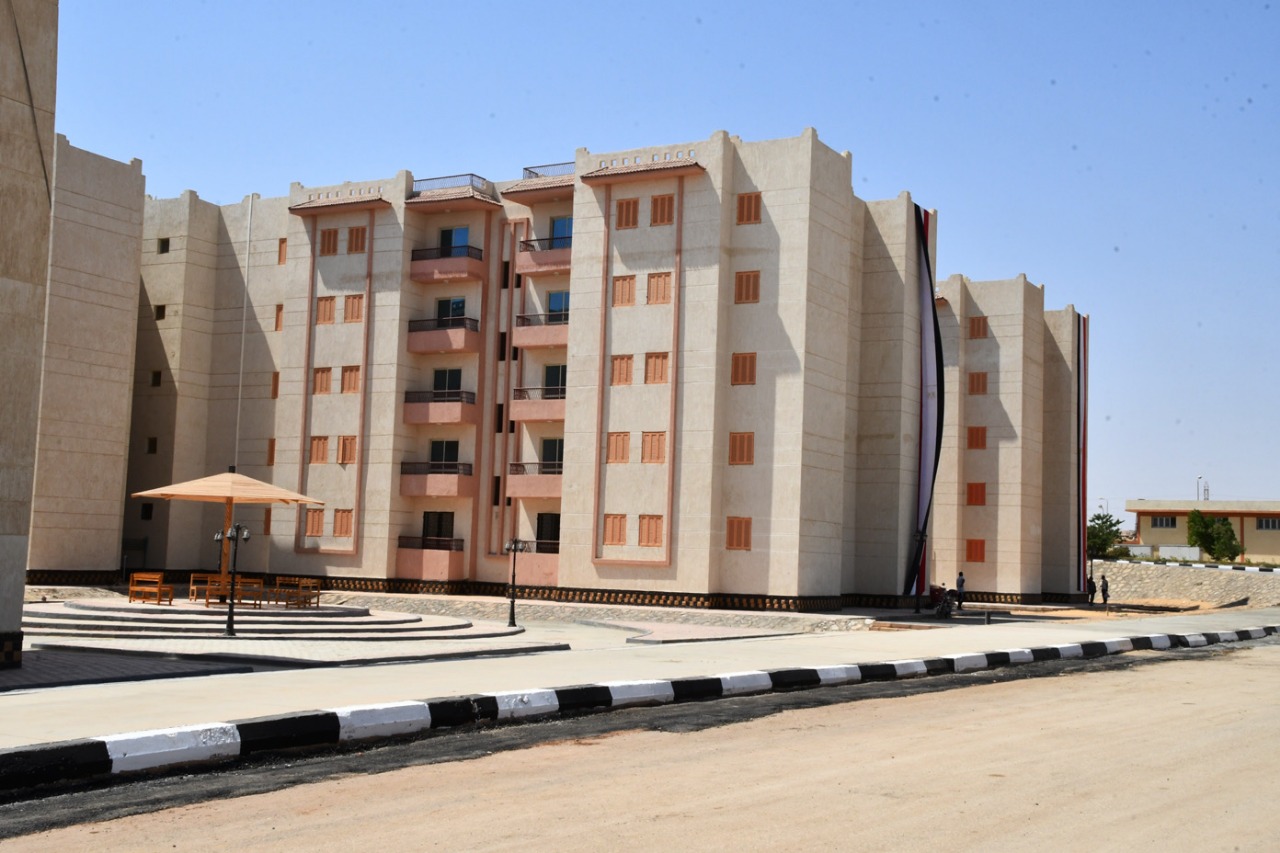   وزير الإسكان: الانتهاء من تنفيذ 1392 وحدة «إسكان اجتماعي» بمدينة الفيوم الجديدة خلال 2019
