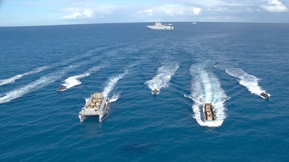    القوات البحرية تنفذ عملية برمائية وتنفيذ عدد من الرمايات