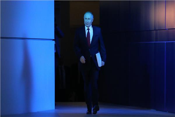   عاجل.. بوتين يعلن تشكيل الحكومة الروسية الجديدة