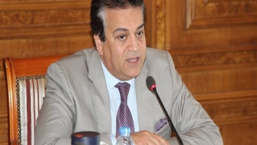   وزير التعليم العالى: مصر أنجزت وحدها 50% من أبحاث كورونا فى الشرق الأوسط (فيديو)