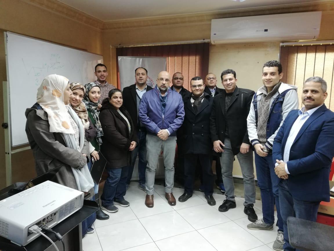   شعبة المحررين الاقتصاديين تنظم ورشة عمل مع الجمعية المصرية للمحللين الفنيين