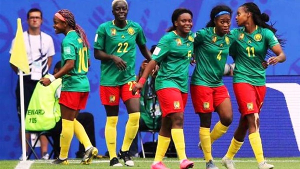   منتخب الكاميرون لسيدات كرة القدم يتوج بجائزة الأفضل فى حفلة «الكاف» لعام 2019