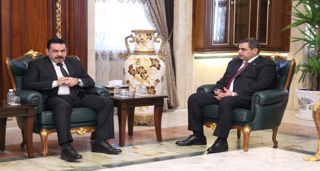   وزير الدفاع العراقي يستقبل وفد لجنة الأمن والدفاع النيابية