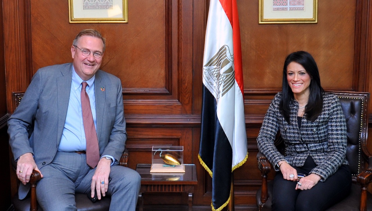   وزيرة التعاون الدولي تبحث مع المنسق المقيم للأمم المتحدة في مصر تعميق التعاون