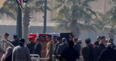   ماذا حدث لـ حفيد الرئيس الأسبق محمد حسنى مبارك في جنازة جده؟