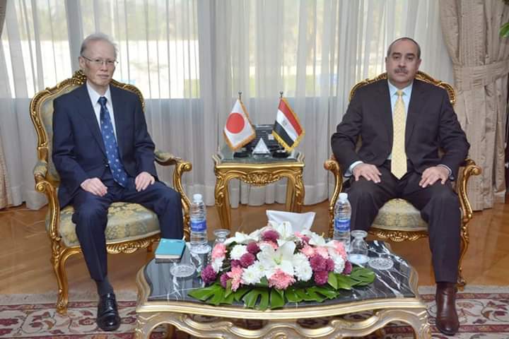   وزير الطيران المدنى يستقبل سفير دولة اليابان بالقاهرة
