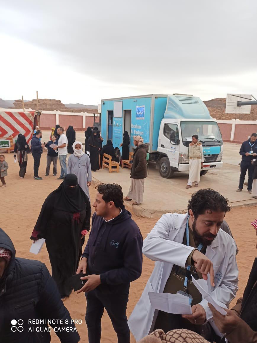   تضامن جنوب سيناء : قافلة طبية متخصصة لابو زنيمة وتوقيع الكشف على 667 حالة