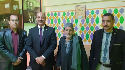   عُمره 80 عامًا..مُسن يتقدم للعمل متطوعًا بالتدريس بتعليم قوص بقنا