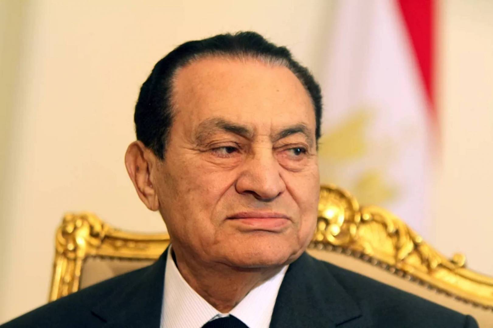   عاجل| إعلان الحداد العام فى مصر لمدة 3 أيام