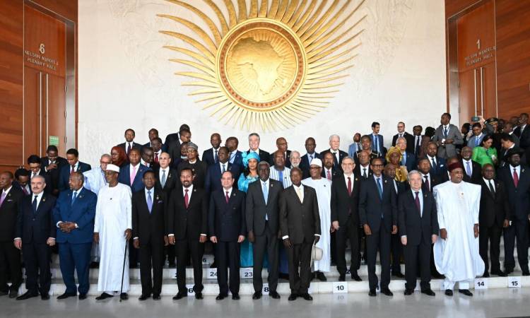   شاهد|| نشاط الرئيس السيسى خلال اليوم الثانى من قمة الاتحاد الإفريقى