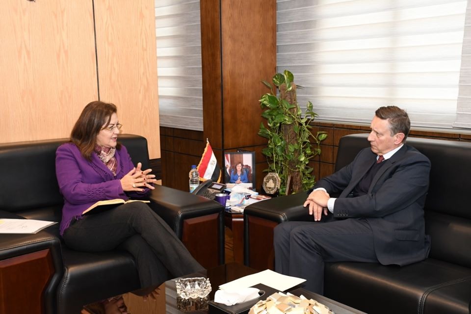   وزيرة التخطيط تلتقى السفير الألمانى بالقاهرة
