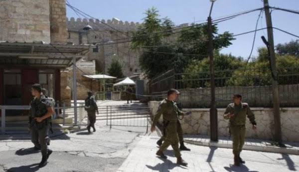   قوات الاحتلال الإسرائيلي تغلق الحرم الابراهيمي