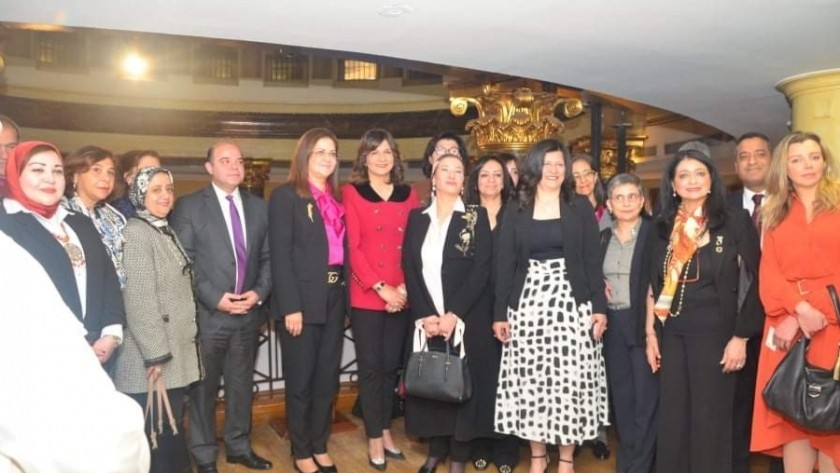   وزيرة الهجرة تشهد احتفال البورصة المصرية بيوم المرأة العالمي