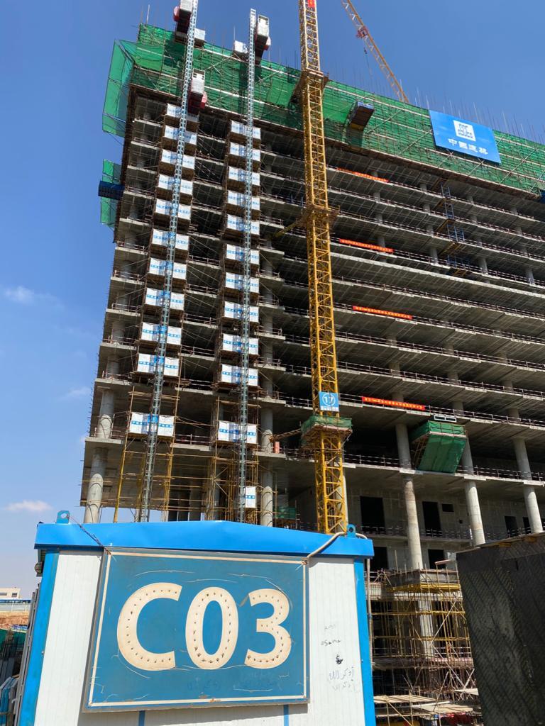   «الإسكان»: الانتهاء من الهيكل الخرسانى الأول برج «C03»منطقة الأعمال المركزية بالعاصمة الإدارية