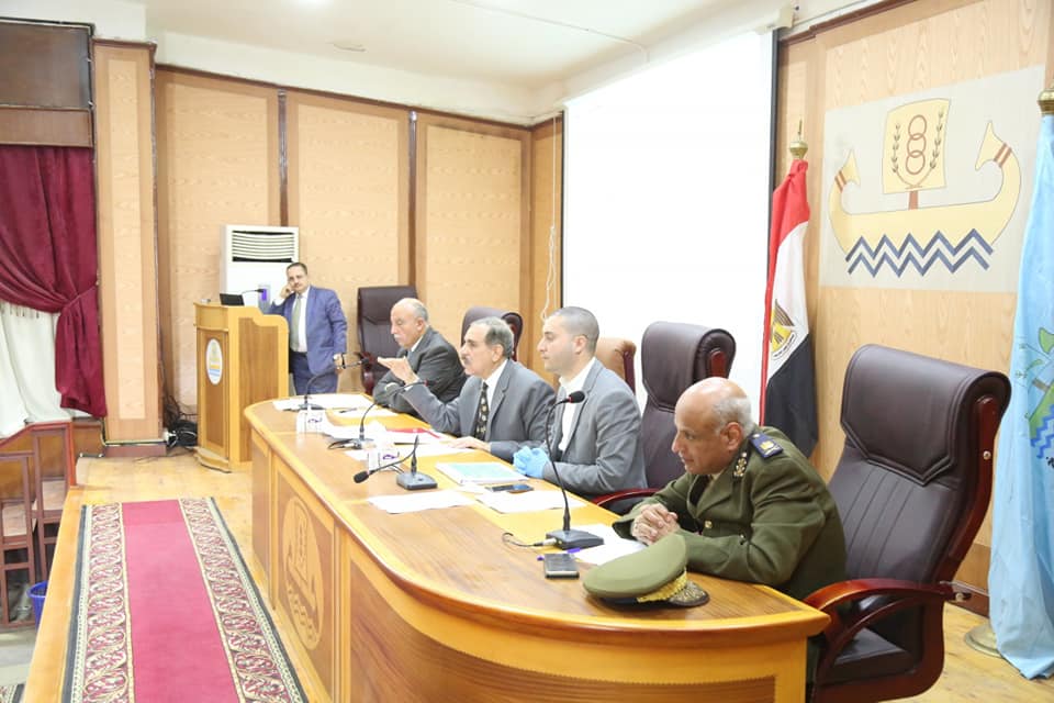محافظ كفر الشيخ يراجع الإجراءات الاحترازية لمواجهة «كورونا المُستجد»