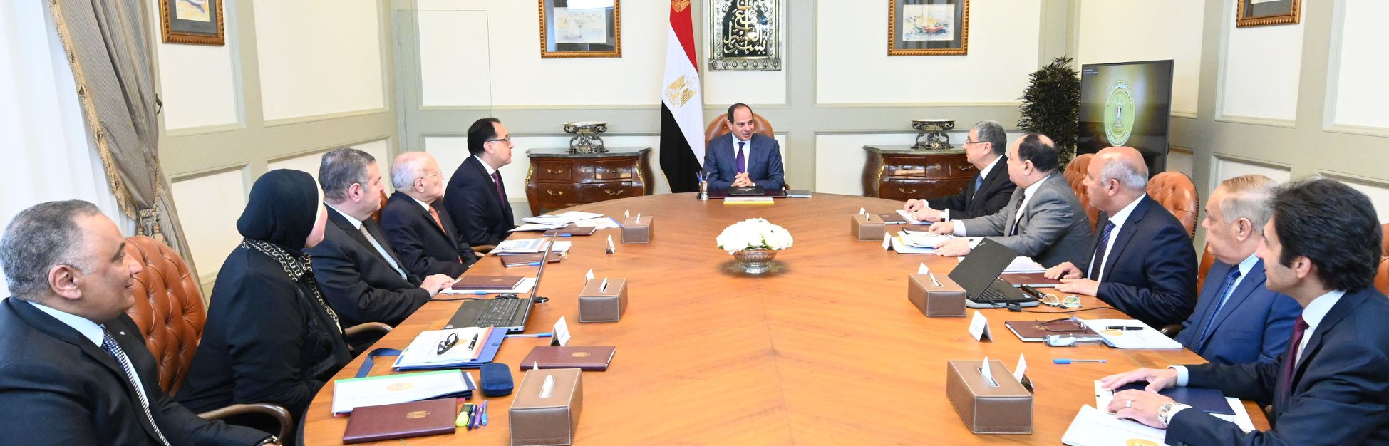   بسام راضى: الرئيس السيسى يوجه بإطلاق استراتيجية صناعة السيارات والصناعات المغذية لها