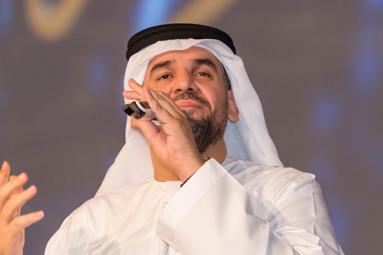   النجم الإماراتي حسين الجسمي يختتم برنامج الميدان 2020 بأغنية «نفرش دروبك»