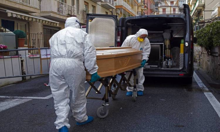   إيطاليا تسجل 651 وفاة جديدة بفيروس كورونا