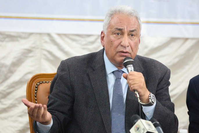   «عاشور»: المنافسة الانتخابية بين فريقين.. ويؤكد: المحامون المشتغلون يرفضون الردة على تنقية الجداول