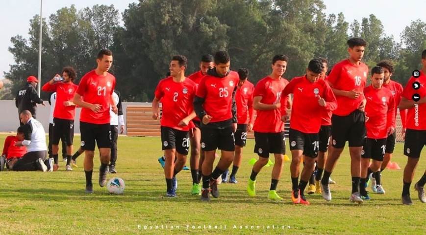   منتخب الشباب يصل ملعب اللقاء استعدادًا لمواجهة تونس
