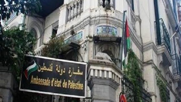   سفارة دولة فلسطين بالقاهرة: وصول جثمان الفقيد أسامة أبو العطا إلى قطاع غزة