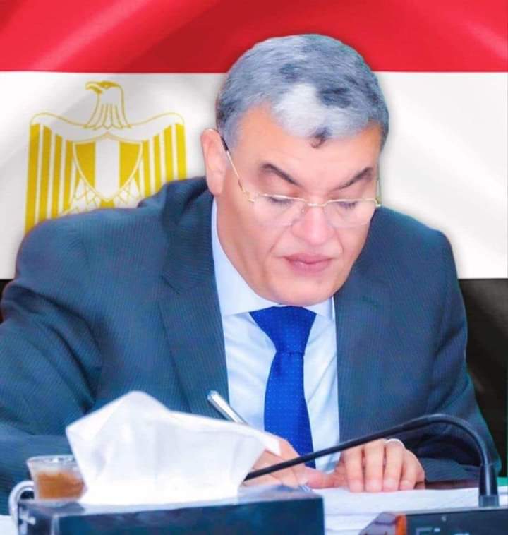   محافظ المنيا يهنئ رئيس الجمهورية والشعب المصري بعيد العمال