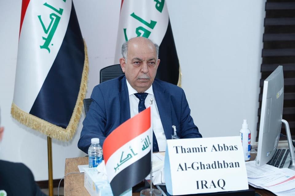   وزير النفط العراقي :السوق النفطية تفرض واقعاً جديداً يحتم علينا اتخاذ قرارات جريئة