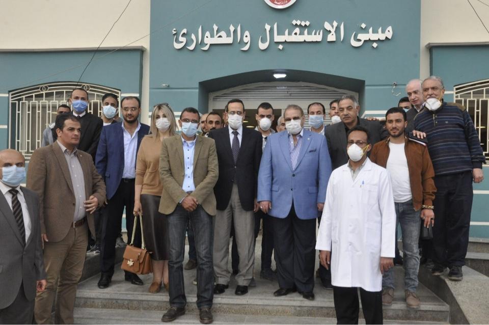   شوشة ورئيس مجلس أمناء جامعة سيناء  في زيارة لمستشفى العريش 