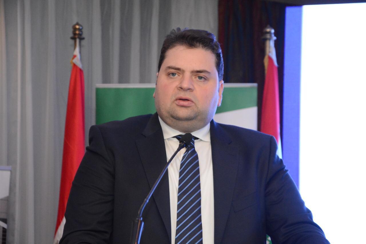   رئيس لجنة الصناعة بالجمعية المصرية اللبنانية: ندعم القيادة السياسية والحكومة في حربها ضد فيروس كورونا