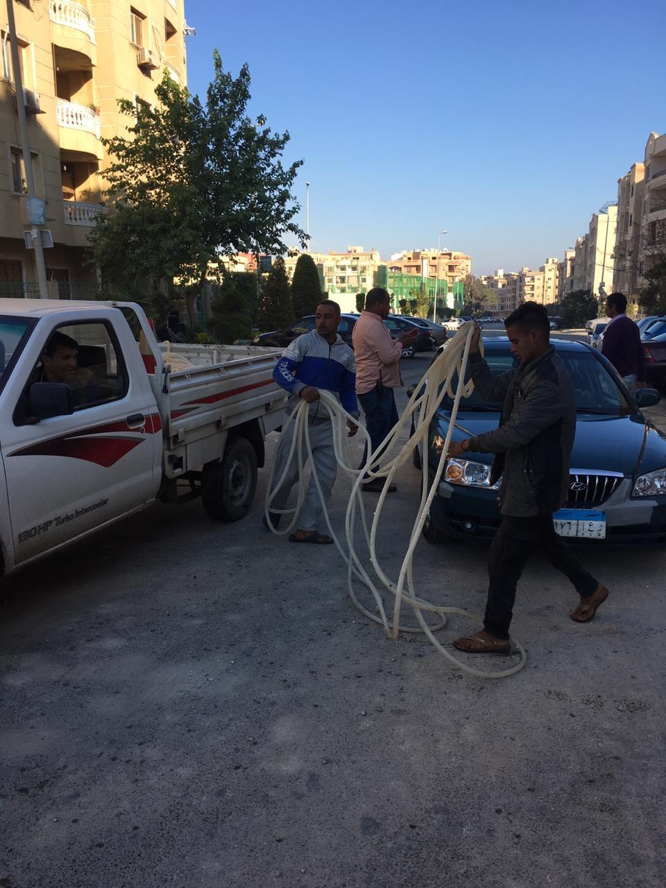   جهاز القاهرة الجديدة يشن حملة لضبط مخالفات غسيل السيارات بالشوارع الرئيسية  