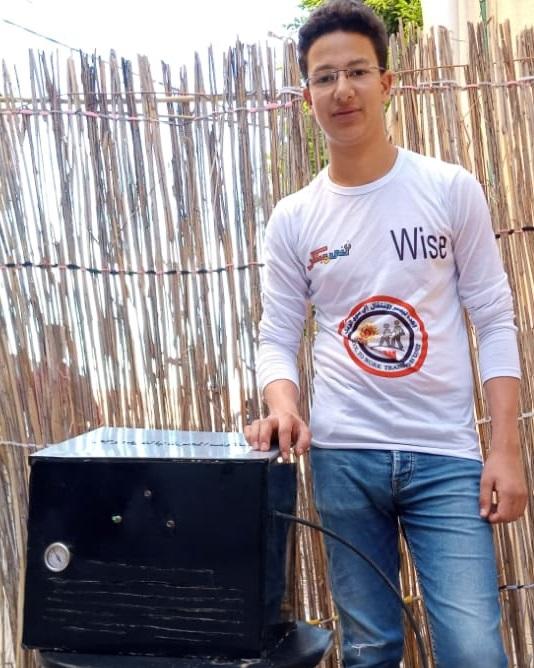   الطالب «عبدالرحمن» يبتكر جهاز تنفس صناعي محلي لمواجهه أزمة «كورونا»