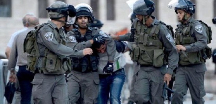 الاحتلال الإسرائيلى يعتقل 5 فلسطينيين فى الخليل وأريحا