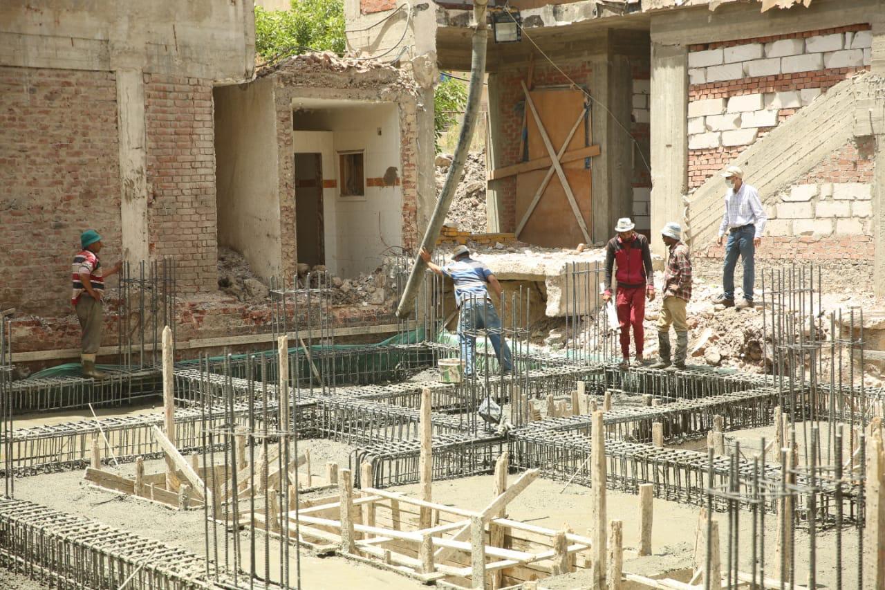   محافظ كفر الشيخ يتابع  إنشاء مبنى الدرجات بالمستشفي العام