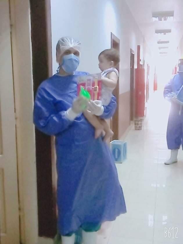   الطفلة ليلي 8 شهور أصغر طفلة مصابة بفيروس كورونا في عزل بني سويف