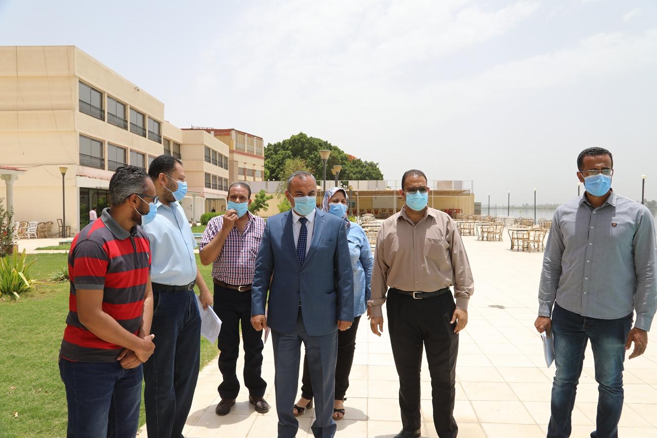   محافظة قنا: لجنة من وزارة السياحة لإعادة تشغيل فندق بسمة بعد تطبيق الإجراءات الاحترازية ضد فيروس كورنا