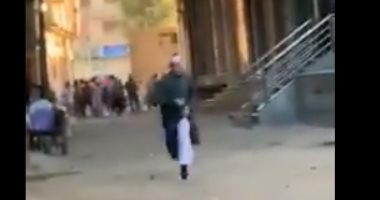  «شاف البوكس وهو بيصلي العيد».. شاهد| إمام مسجد فى مدينة نبروه بالدقهلية يهرب من الشرطة