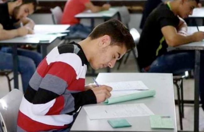   تعليم القليوبية: 42 ألف طالب يؤدون امتحانات الثانوية العامة  