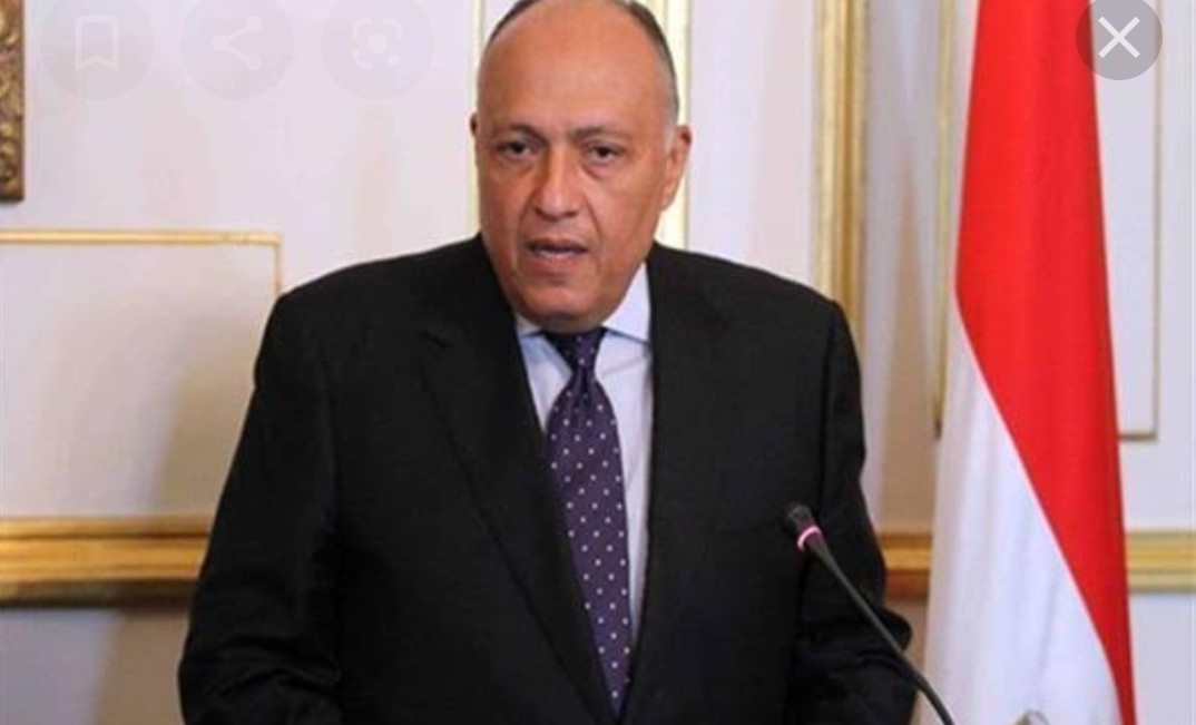   وزير الخارجية: حريصين علي عودة العالقين المصريين وتوفير خطة إخلاء لعودتهم إلى مصر بشكل منتظم