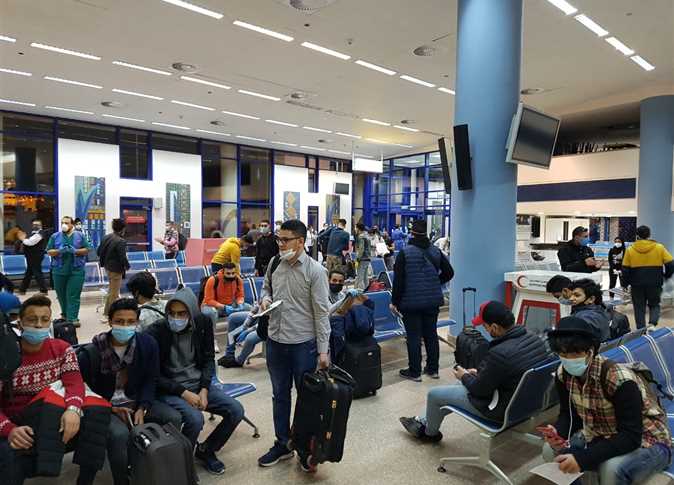 وصول 339 مصريا من واشنطن إلى مطار مرسى علم