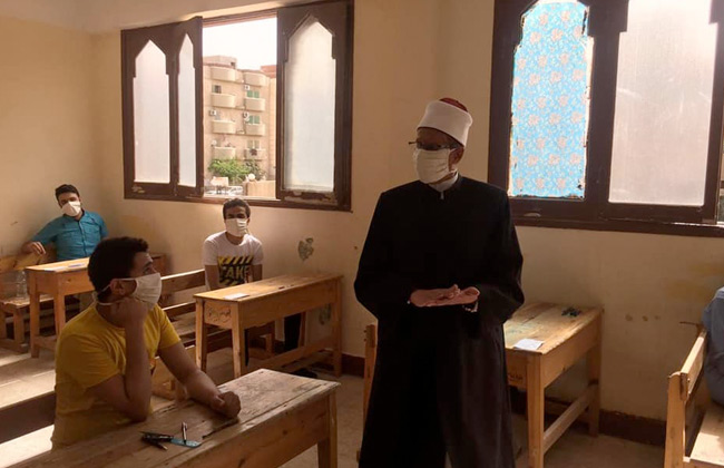   «أبو الحسن» و « عبد الرشيد» يتفقدان لجان إمتحانات الشهادة الثانوية الأزهرية بالفيوم