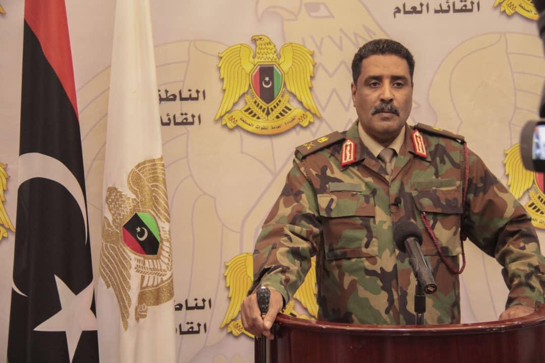   تعلن القوات المسلحة الليبية اعادة تمركز وحداتها خارج طرابلس مع شرط التزام الطرف الآخر بوقف إطلاق النار