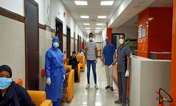   خروج 8 حالات من مستشفى العديسات للعزل بالأقصر بعد شفائهم من كورونا