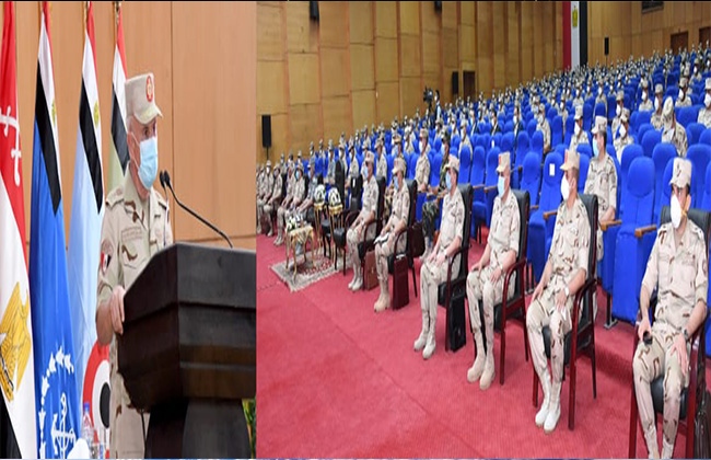   رئيس أركان حرب القوات المسلحة يلتقى رجال المنطقة الغربية العسكرية