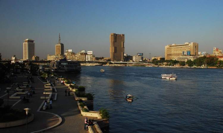   طقس الإثنين .. استقرار درجات الحرارة ورياح معتدلة .. القاهرة 35